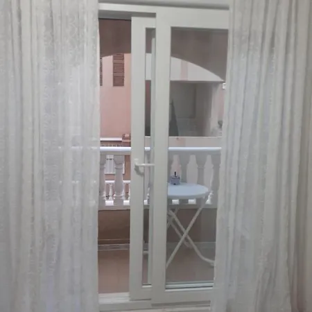 Lägenhet Near Park *